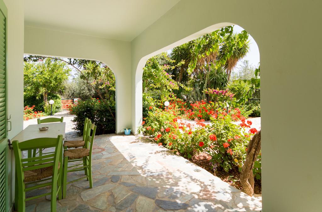 Athena Olive Grove & Estate Holiday home *