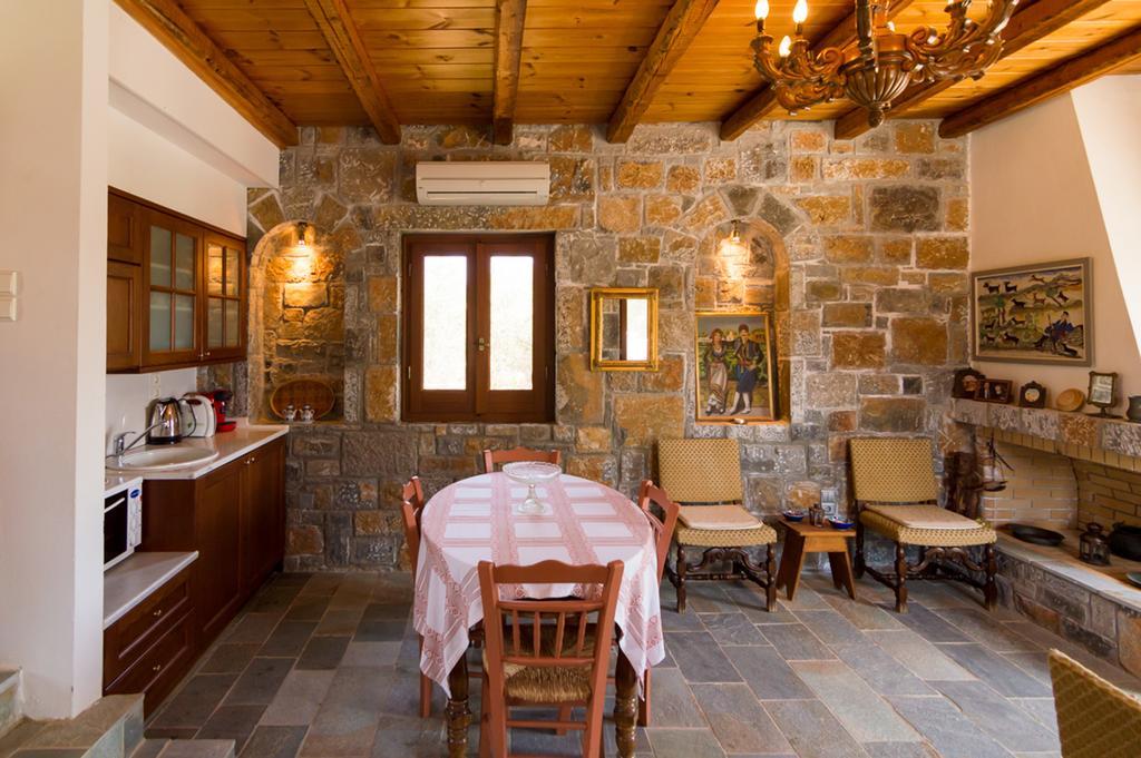 Athena Olive Grove & Estate * Gouves