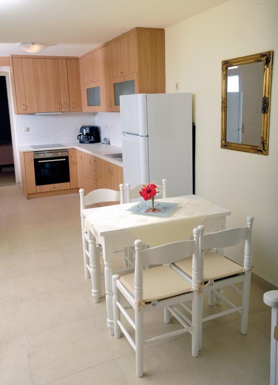 Athena Olive Grove & Estate Holiday home